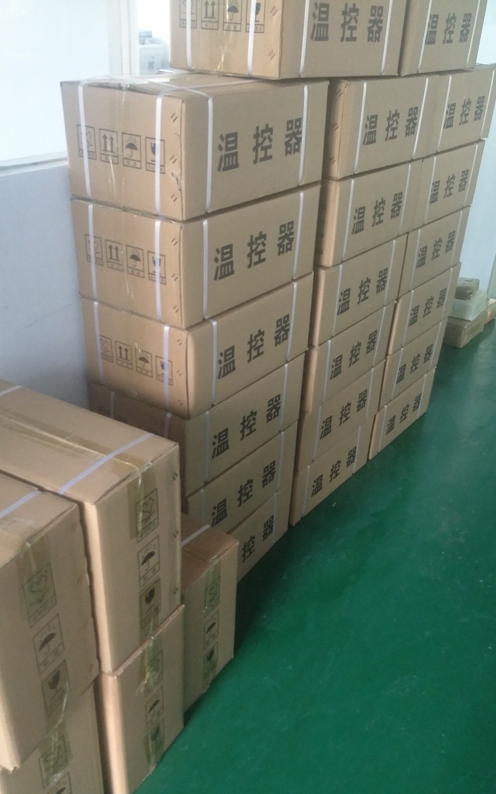 中央空調盤管溫控器、三速開關