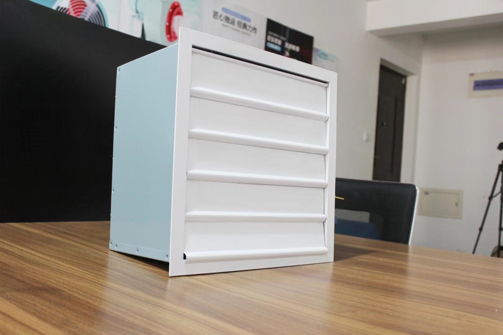 方形壁式軸流風(fēng)機(jī)的特點(diǎn)及功能