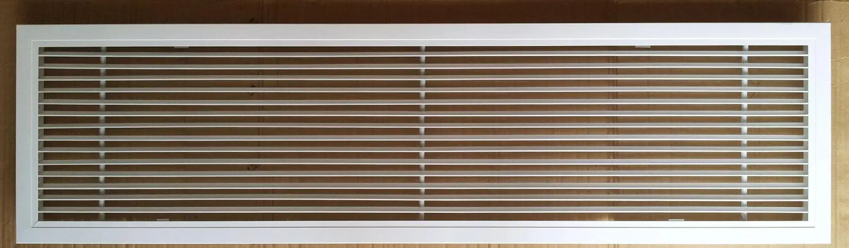 單層百葉風(fēng)口的主要區(qū)別和使用場(chǎng)所