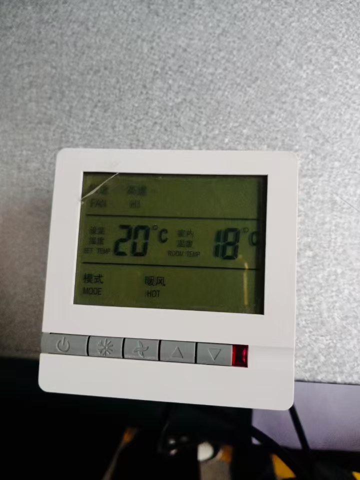 選擇溫控器時應(yīng)注意哪些參數(shù)？